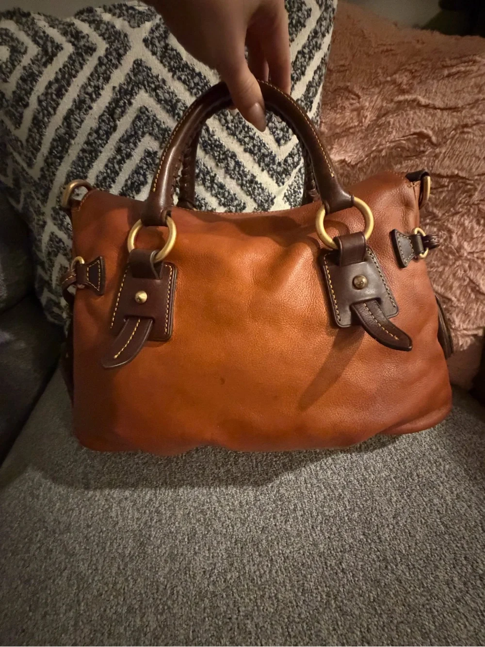 GUC Beautiful Dooney & Bourke Retired Large Stanwich Florentine Satchel